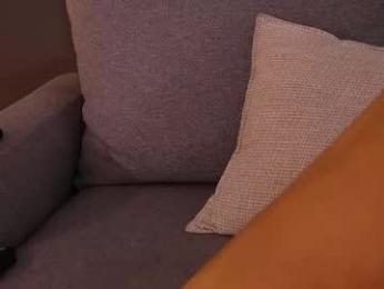 little_effy18_ — Chaturbate recorded stream image, 27.02.2026 00:10