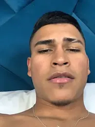 Emiliano_Reyes — Stripchat recorded stream image, 27.02.2026 05:40