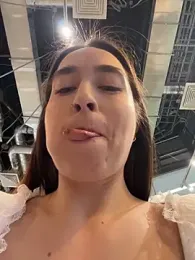 Holly_Play — Stripchat recorded stream image, 27.02.2026 12:00