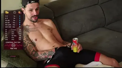 monsieurguitsxxx — Stripchat recorded stream screenshot (27 Feb 2026)