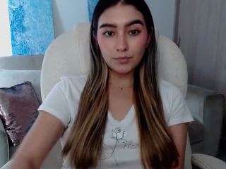 alexyferrer — Camsoda recorded stream image, 06.03.2025 18:30