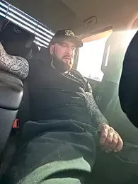 Beardedtattood — Stripchat recorded stream image, 28.02.2026 18:20