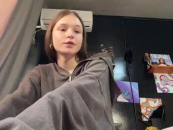 nloraaa — Chaturbate recorded stream screenshot (01 Mar 2026)