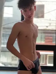 yoursexyjose — Stripchat recorded stream image, 01.03.2026 18:10