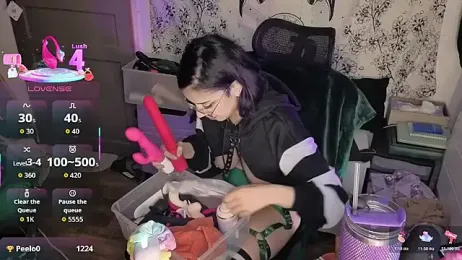 LisandreLaVenale — Stripchat recorded stream image, 03.03.2026 21:40