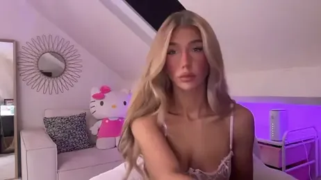 KENNIEXROSE — Stripchat recorded stream image, 03.03.2026 22:50