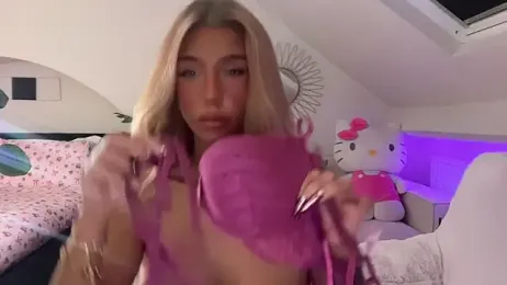 KENNIEXROSE — Stripchat recorded stream image, 03.03.2026 22:50