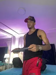 AaronCruz_ — Stripchat recorded stream image, 04.03.2026 03:50