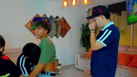 Houseofwarrios — Stripchat recorded stream screenshot (04 Mar 2026)