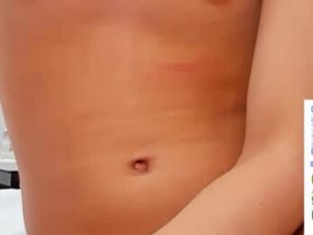 vivianmiller_ — Chaturbate recorded stream image, 04.03.2026 03:20