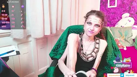 KittyRaine — Stripchat recorded stream screenshot (04 Mar 2026)