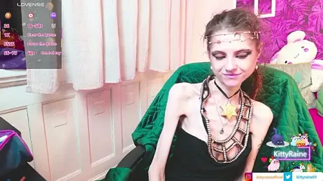 KittyRaine — Stripchat recorded stream screenshot (04 Mar 2026)