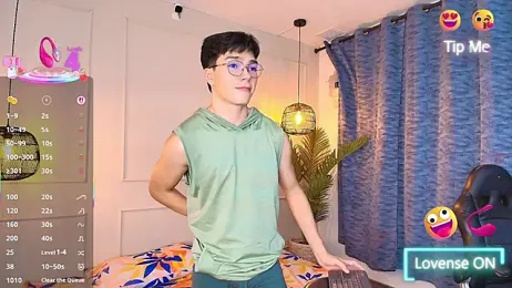 luandy — Stripchat recorded stream screenshot (04 Mar 2026)