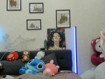 dolly-ll — Bongacams recorded stream screenshot (04 Mar 2026)