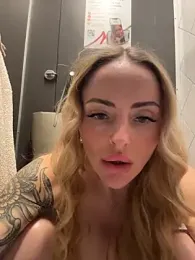 EmaSalis — Stripchat recorded stream screenshot (05 Mar 2026)