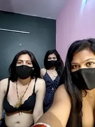 cutee__crazy — Stripchat recorded stream screenshot (05 Mar 2026)