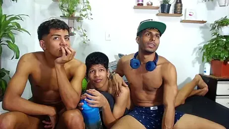 Interracial_Snow_Bunny — Stripchat recorded stream screenshot (05 Mar 2026)