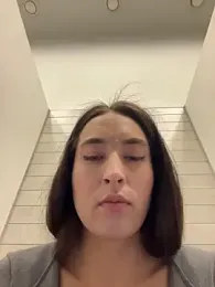 Holly_Play — Stripchat recorded stream image, 06.03.2026 12:00
