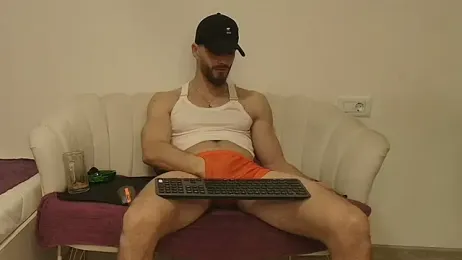 MauroTwin — Stripchat recorded stream image, 07.03.2026 18:00