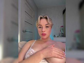 Mila-m — Bongacams recorded stream image, 09.03.2026 16:00