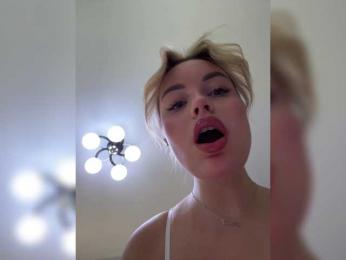 Mila-m — Bongacams recorded stream image, 09.03.2026 16:00