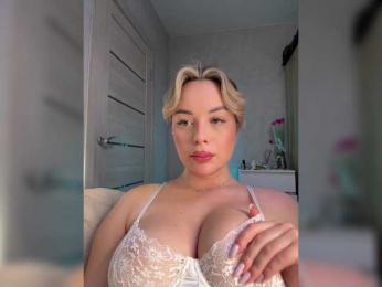 Mila-m — Bongacams recorded stream image, 09.03.2026 16:00