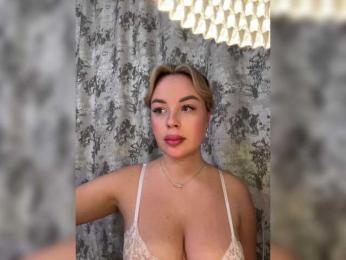 Mila-m — Bongacams recorded stream image, 09.03.2026 16:00