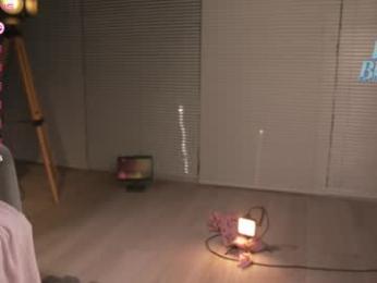 lucie_beltran — Chaturbate recorded stream screenshot (09 Mar 2026)