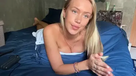 livsslife — Stripchat recorded stream image, 10.03.2026 01:10