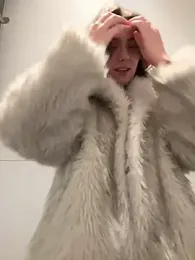 MariiD — Stripchat recorded stream image, 10.03.2026 07:10