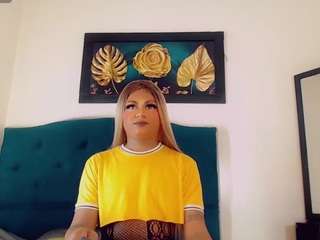 mayka-brunette01 — Camsoda recorded stream screenshot (10 Mar 2026)