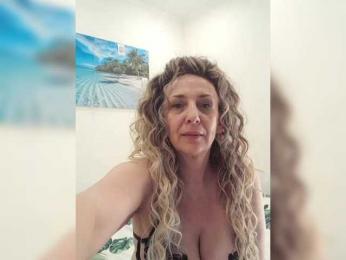 mery8poppins — Bongacams recorded stream image, 11.03.2026 01:50