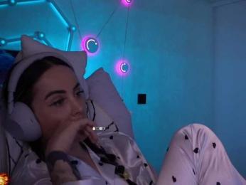 AmaReda — Bongacams recorded stream image, 13.03.2026 19:20