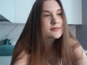 milablum — Chaturbate recorded stream image, 14.03.2026 04:50