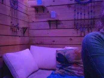 peppermintdusty — Chaturbate recorded stream image, 14.03.2026 20:00