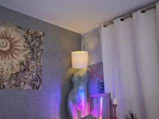 elissecinnamon — Camsoda recorded stream screenshot (15 Mar 2026)