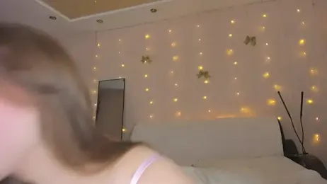 May_Flower — Stripchat recorded stream image, 15.03.2026 12:40