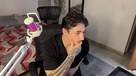 David_Brown18 — Stripchat recorded stream screenshot (15 Mar 2026)