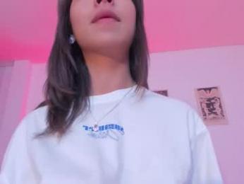 agathauwuart — Chaturbate recorded stream image, 16.03.2026 05:00