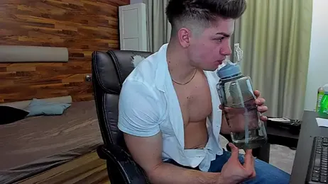 MaxKaiden — Stripchat recorded stream image, 16.03.2026 07:00