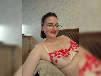Flammeee — Bongacams recorded stream image, 17.03.2026 11:50