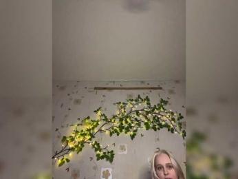 The-best-babies — Bongacams recorded stream screenshot (17 Mar 2026)