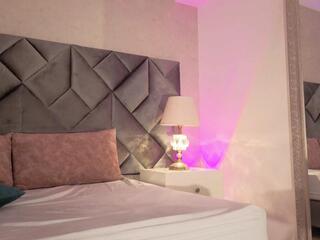 Leiza Thompson — Flirt4free recorded stream screenshot (17 Mar 2026)