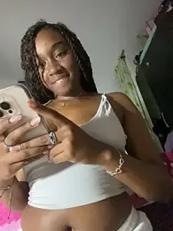 EscorpiLeoncita — Stripchat recorded stream image, 18.03.2026 04:30