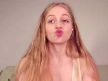 MiaMeowa — Bongacams recorded stream image, 18.03.2026 15:50