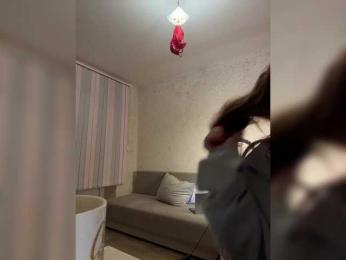 LittleDelora — Bongacams recorded stream screenshot (18 Mar 2026)