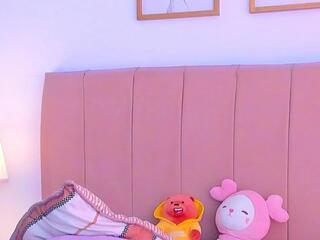 Bella Fontana — Flirt4free recorded stream screenshot (18 Mar 2026)