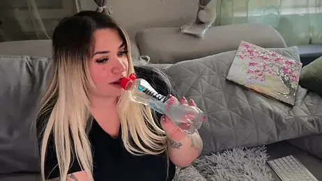 Monageil — Stripchat recorded stream image, 19.03.2026 13:00