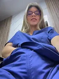 alicee16 — Stripchat recorded stream image, 19.03.2026 21:00