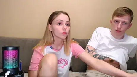 juliaanddima — Stripchat recorded stream image, 19.03.2026 23:00